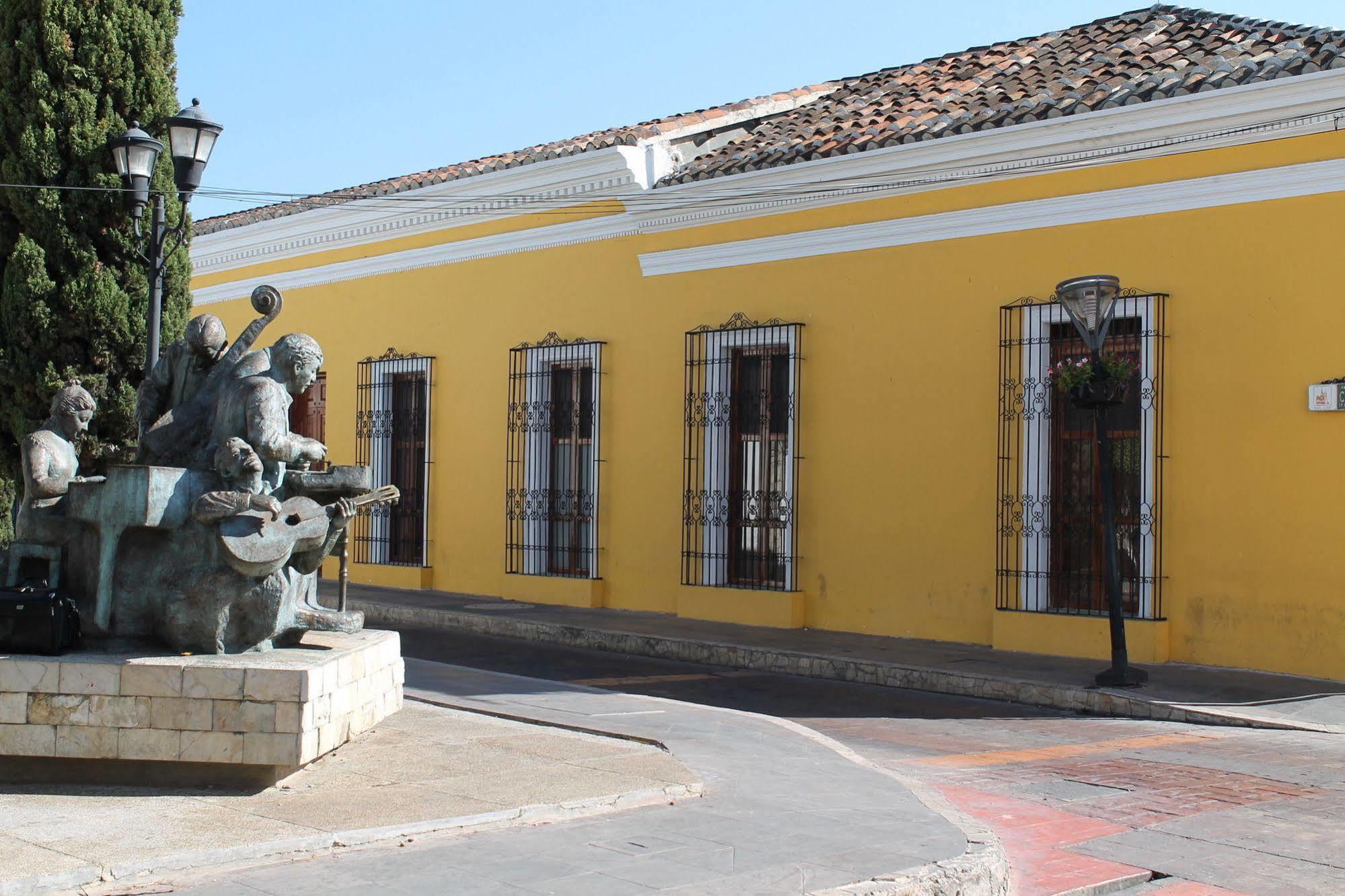 La Casa Del Marques Hotel Comitán Exterior photo
